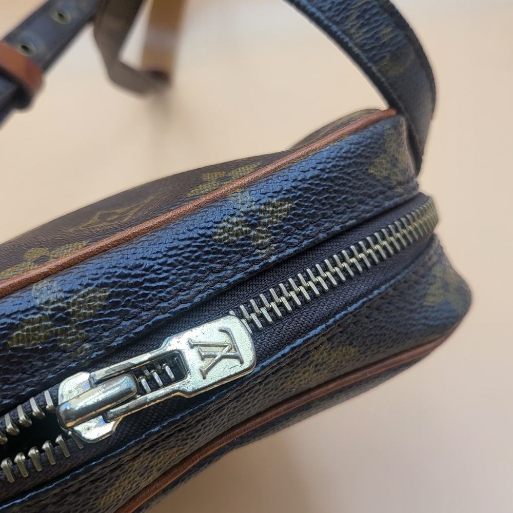 Louis Vuitton Danube Monogram Shoulder Crossbody Bag..authentic. !! - Picture 14 of 16